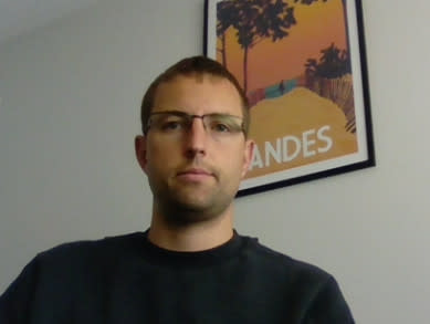 Dr Eric HURST