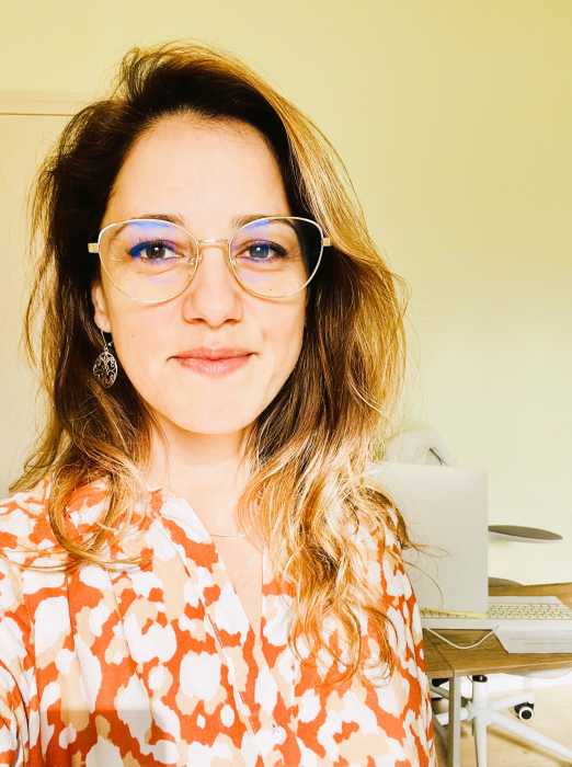 Dr DIANA ALBUSEL