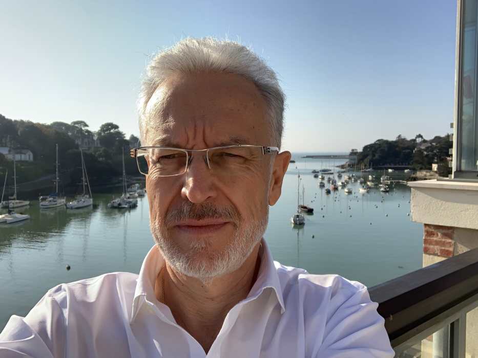 Dr Philippe Delhay