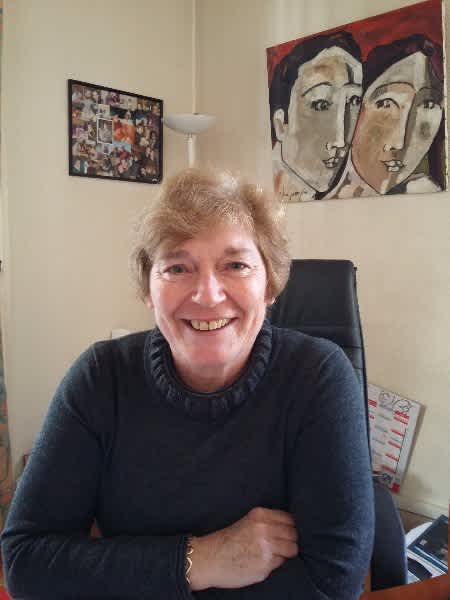 Dr Pia De Reilhac