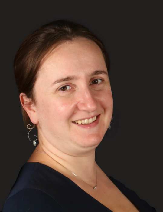 Dr Claire Delepoulle
