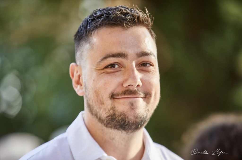 Adrien Moussours, Ostéopathe à Saint-Prix