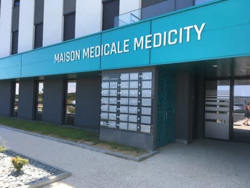 Dr Amaury Desjardin
