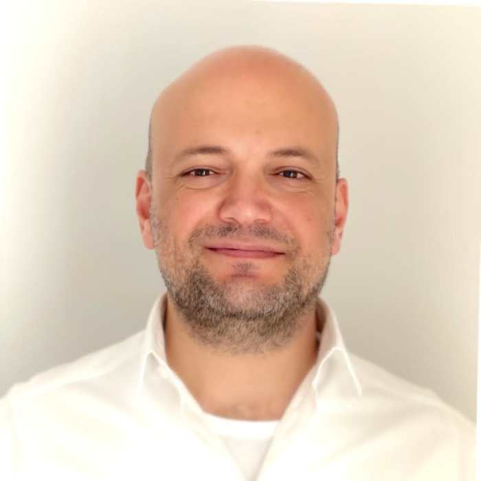 Dr Joseph Karkazan, Infirmier à Asnières-Sur-Seine