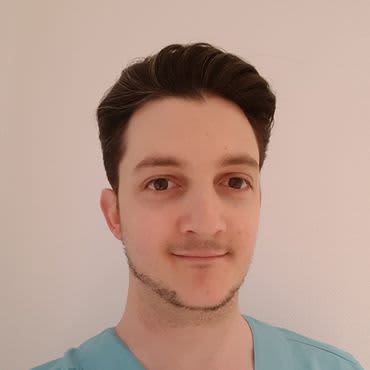 Dr FABRICE KAROUNE