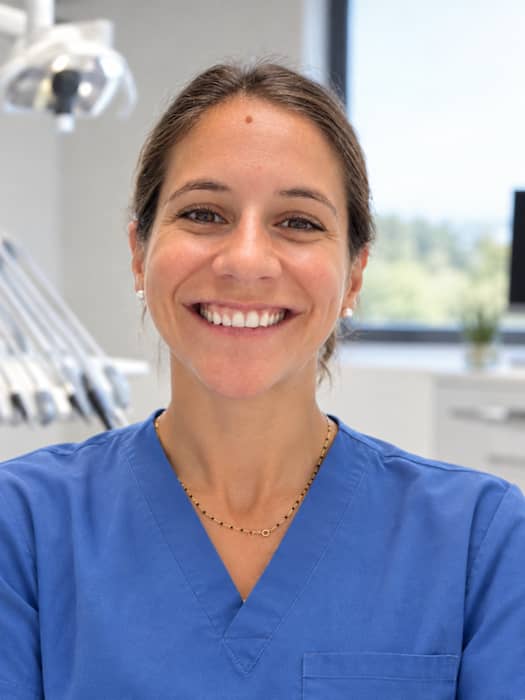 Dr Constance Bonnet, Chirurgien dentiste à Gujan-Mestras