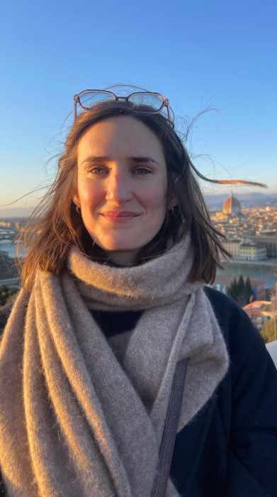Dr SUZANNE FAUGERE