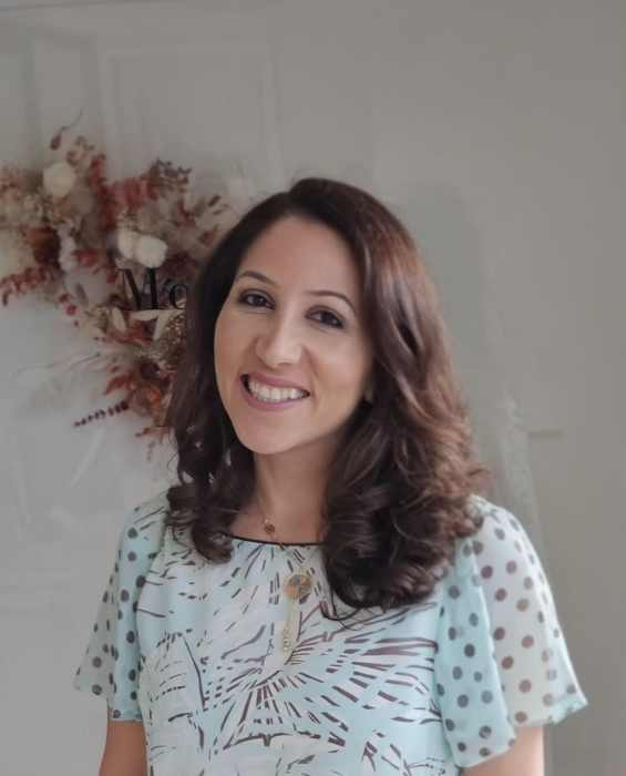 Dr Diane Helou