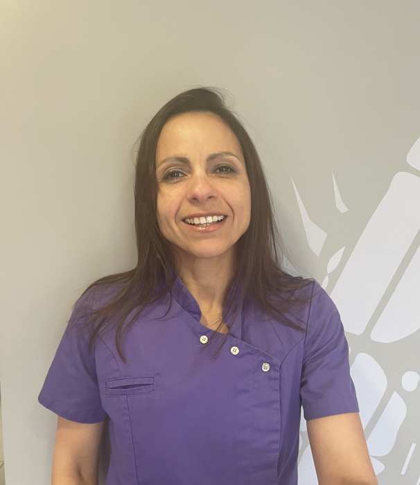 Dr MELANIE BERGERIN