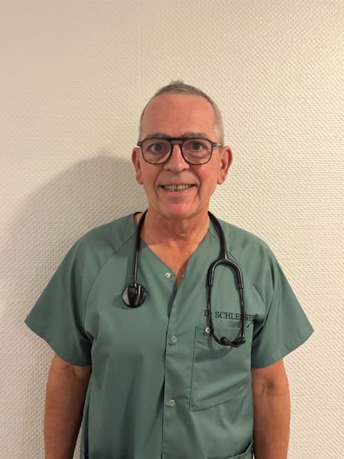 Dr Pascal SCHLESSER