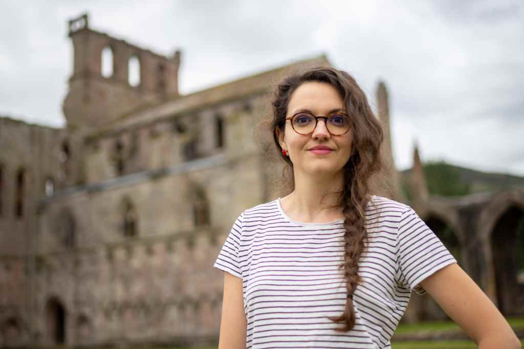 Dr CAMILLE MERLE