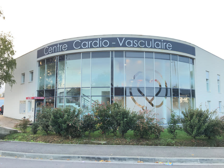 Dr Claudia Birade