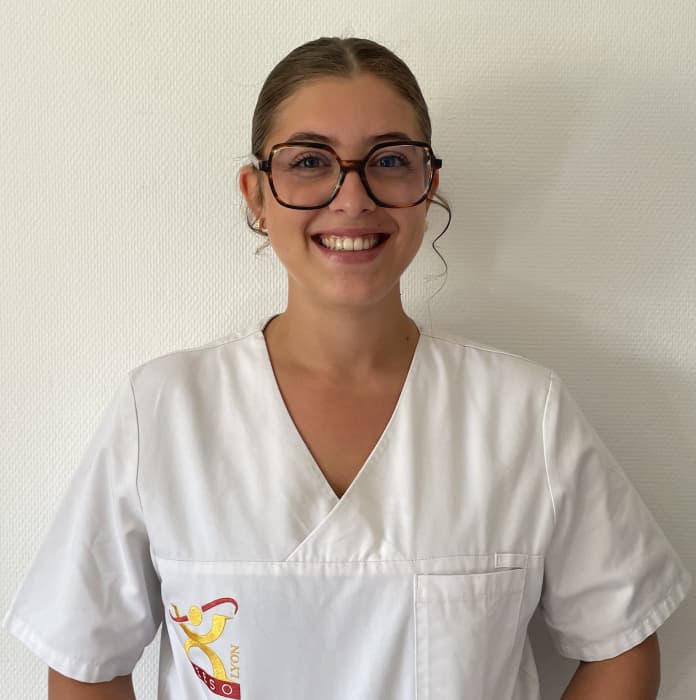 Dr Manon Dezarnaulds, Ostéopathe à Ferney-Voltaire