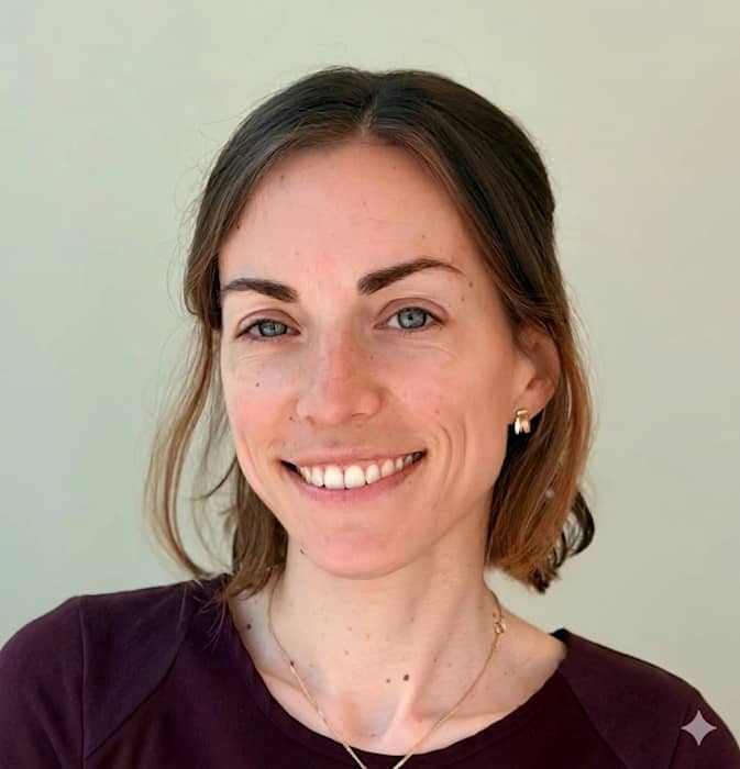 Dr Marion Lebon