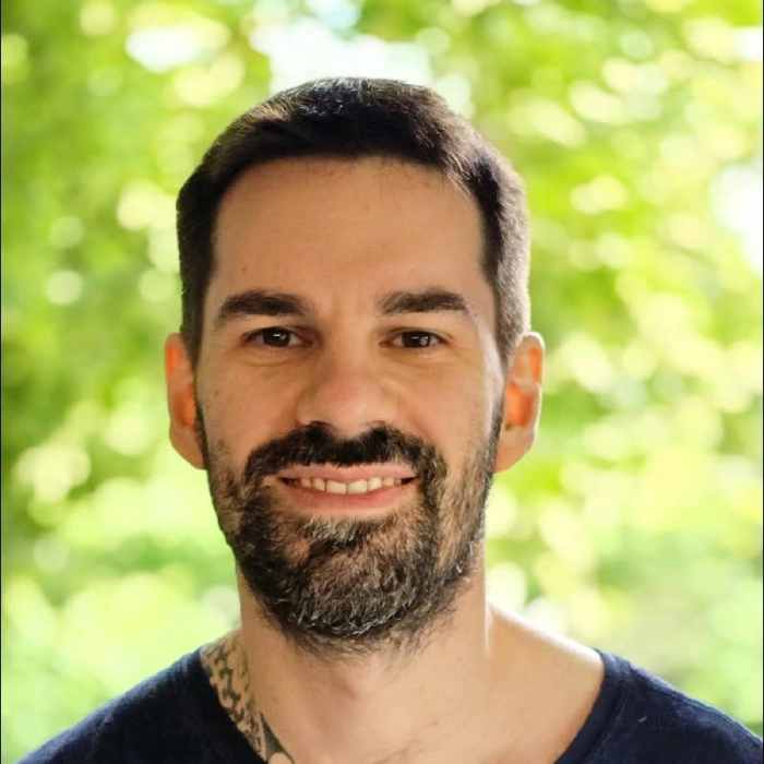 Dr Michael Sikorav