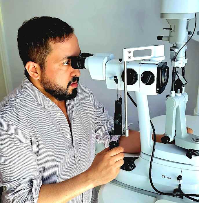 Dr YACINE TROUMANI