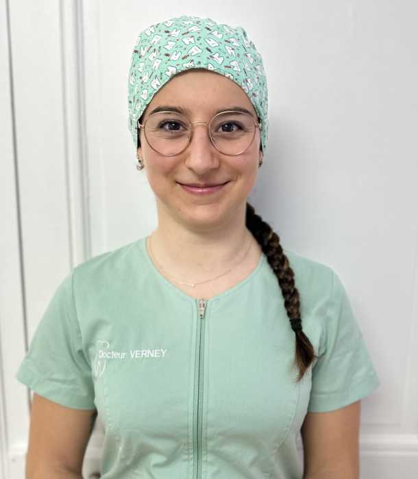 Dr Chloé VERNEY