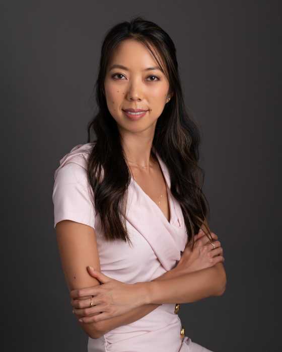 Dr Laura Lo Mone