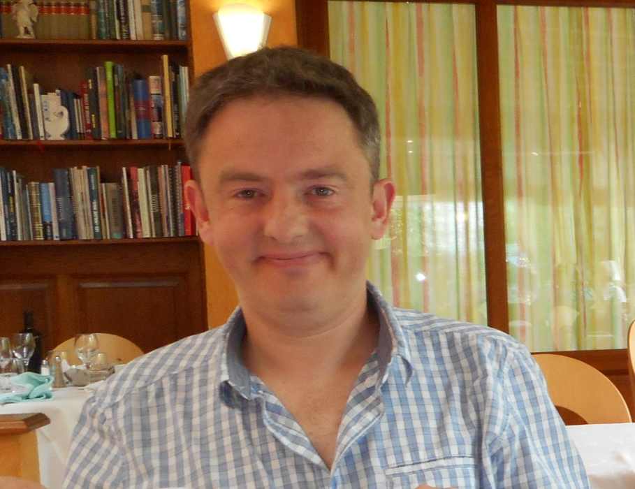Dr Philippe RAU
