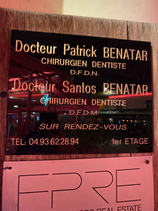 Dr Santos BENATAR