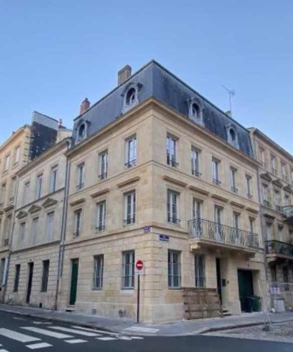 Dermatologie Bordeaux Quinconces, Cabinet médical à Bordeaux