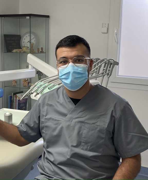 Dr Younès FARHA