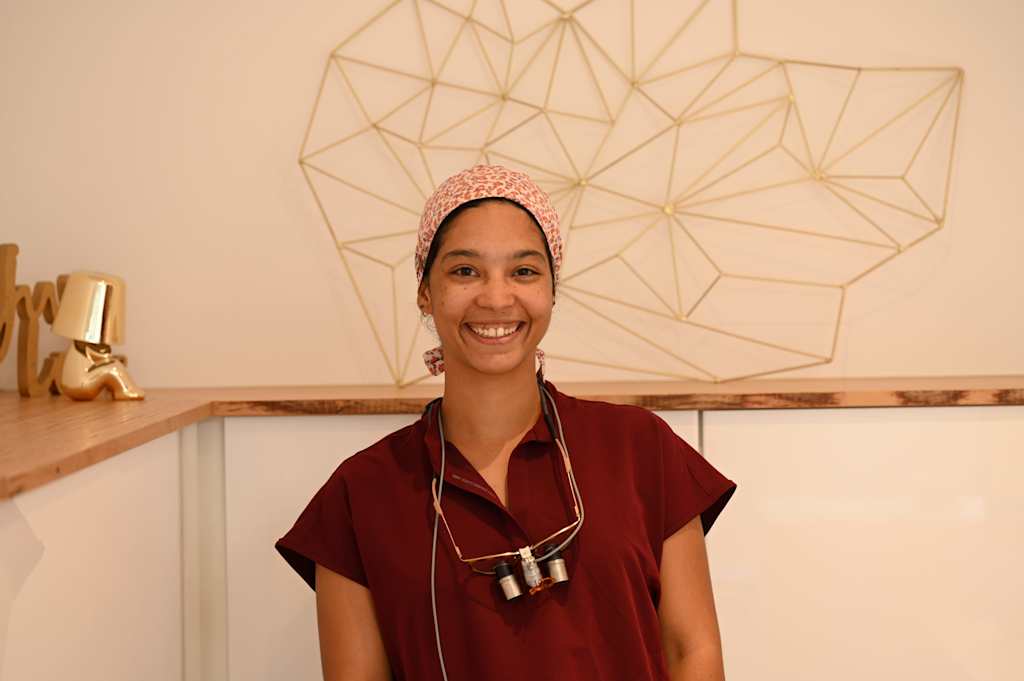 Dr Maëva Bourrel, Chirurgien dentiste à Saint-Orens-De-Gameville