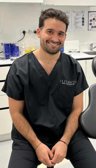 Dr Rubén Granados Peña, Chirurgien dentiste à Gagny