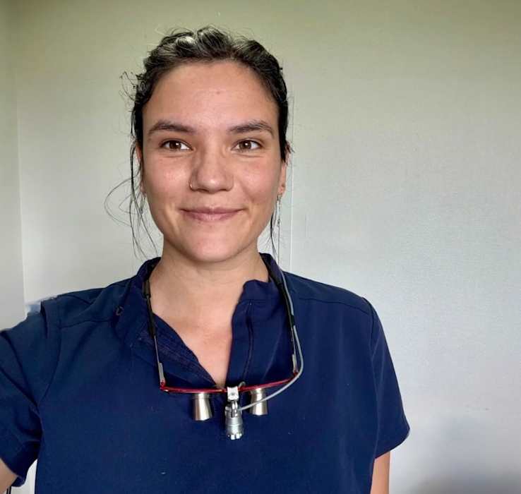 Dr Zoe Logeat, Chirurgien dentiste à Monein