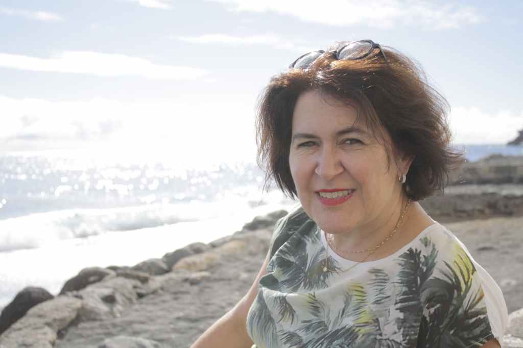 NATHALIE DEL COL