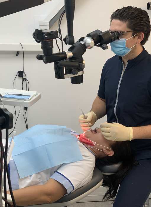 Dr Elliot DAHAN