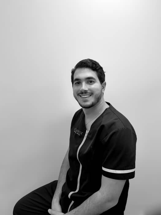 Dr Meyer Djedou, Chirurgien dentiste à Gardanne