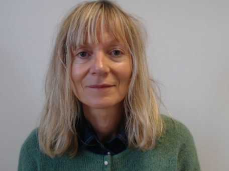 Dr Anne ROGER