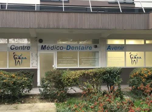 Dr Adriana Marinescu, Chirurgien dentiste à Santeny