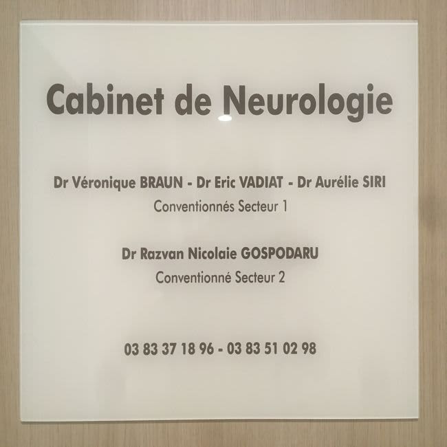 Dr Eric VADIAT