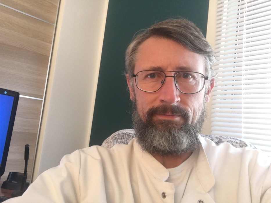 Dr FREDERIC BUREL
