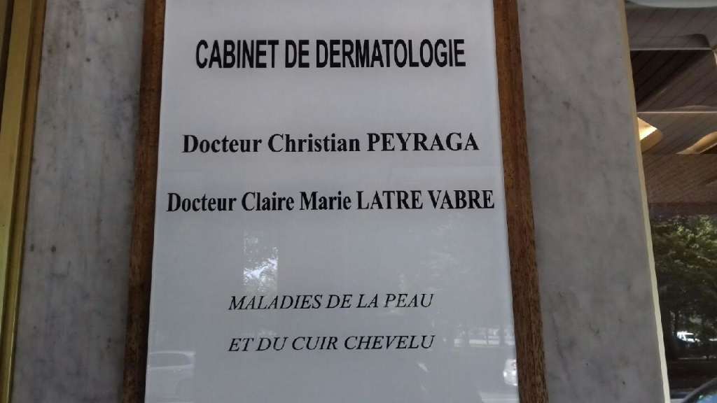 Dr CHRISTIAN PEYRAGA
