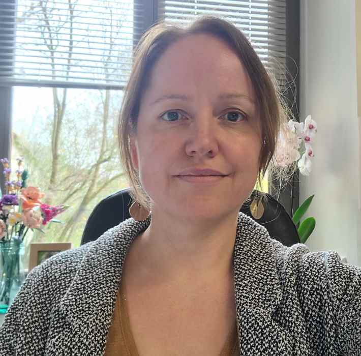 Dr Mathilde Costa-Curien
