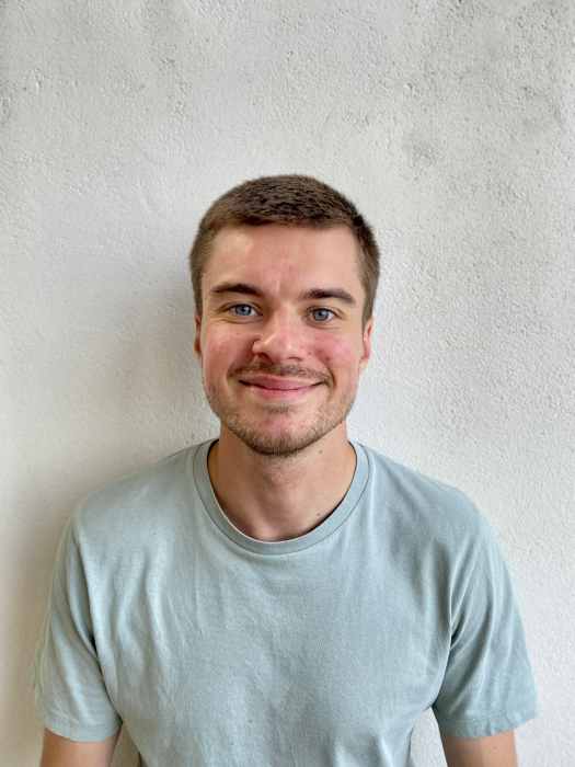 SIMON LARNAUDIE