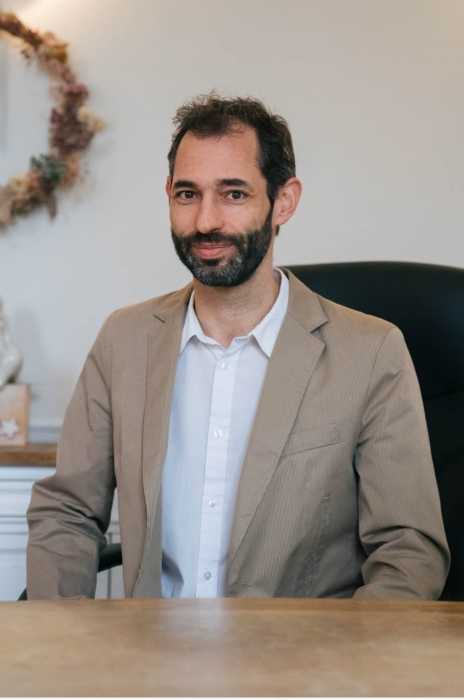 Dr Edouard SEVE 