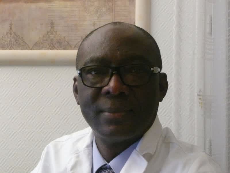 Dr Jean-Marie Molasoko, Chirurgien à Creil