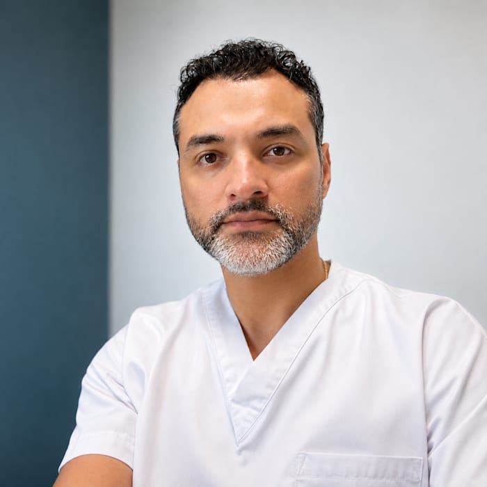Dr Christian Grimaldi, Masseur kinésithérapeute à Aubergenville