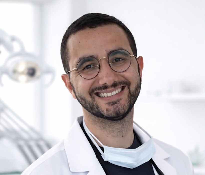 Dr David Sultan, Chirurgien dentiste à Pontault-Combault