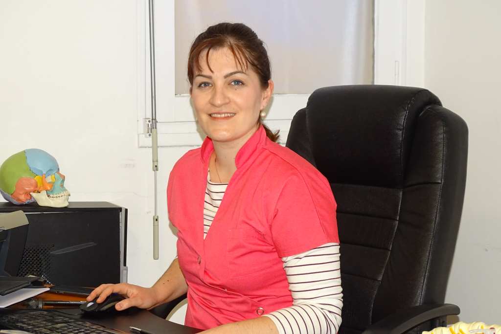 Maud MENORET