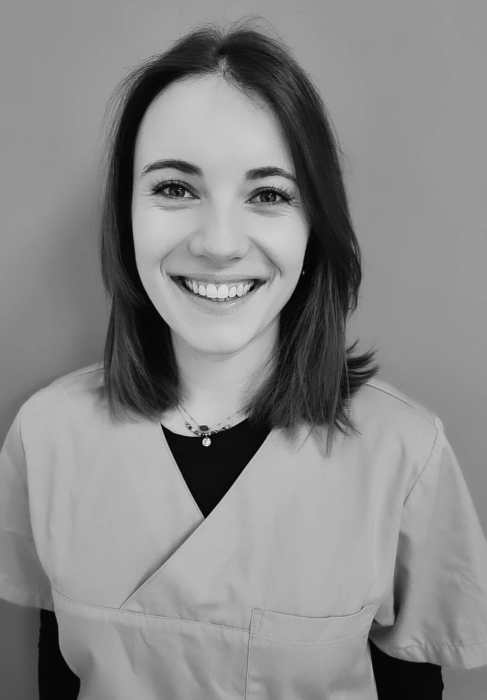 Dr PAULINE DESCAMPS