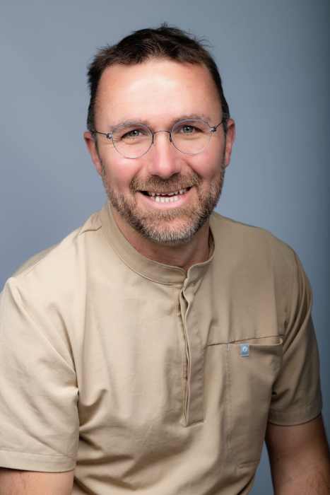 Dr JULIEN RICHARD