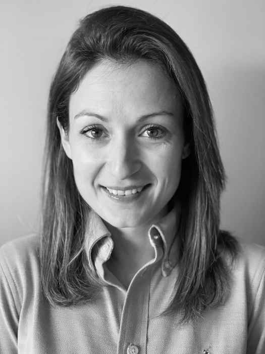 Dr CRISTINA  LEROY