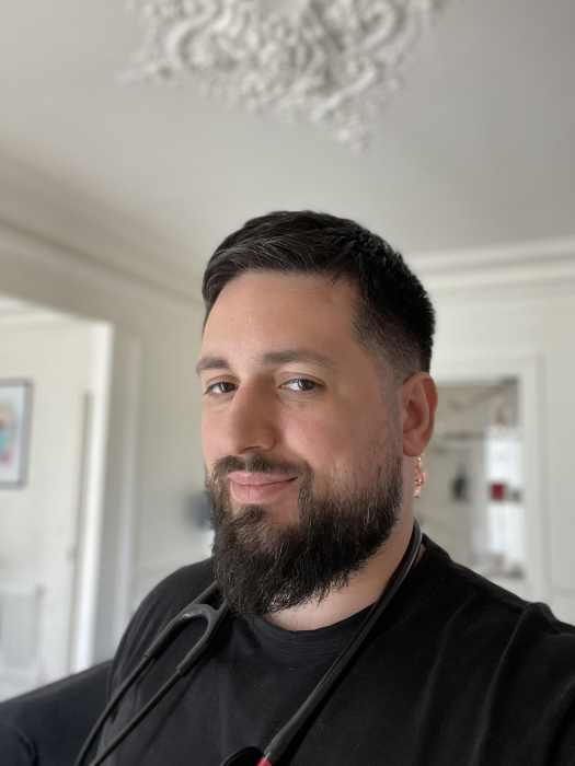 Dr NUMAN DEGER