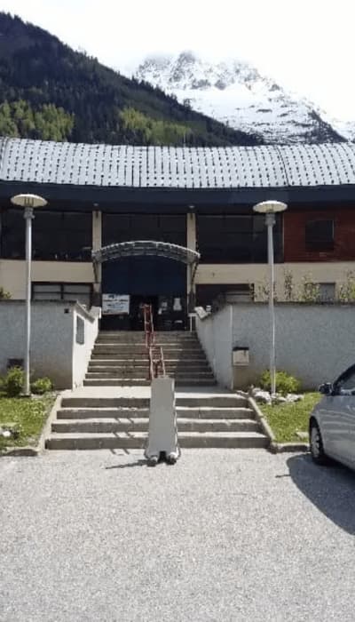 Dr Raquel Rivas Martinez, Masseur kinésithérapeute à Chamonix-Mont-Blanc