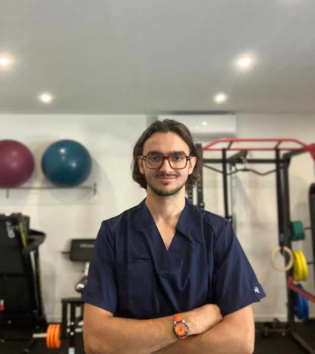 Simon Verdier-Davioud, Masseur kinésithérapeute à Genlis